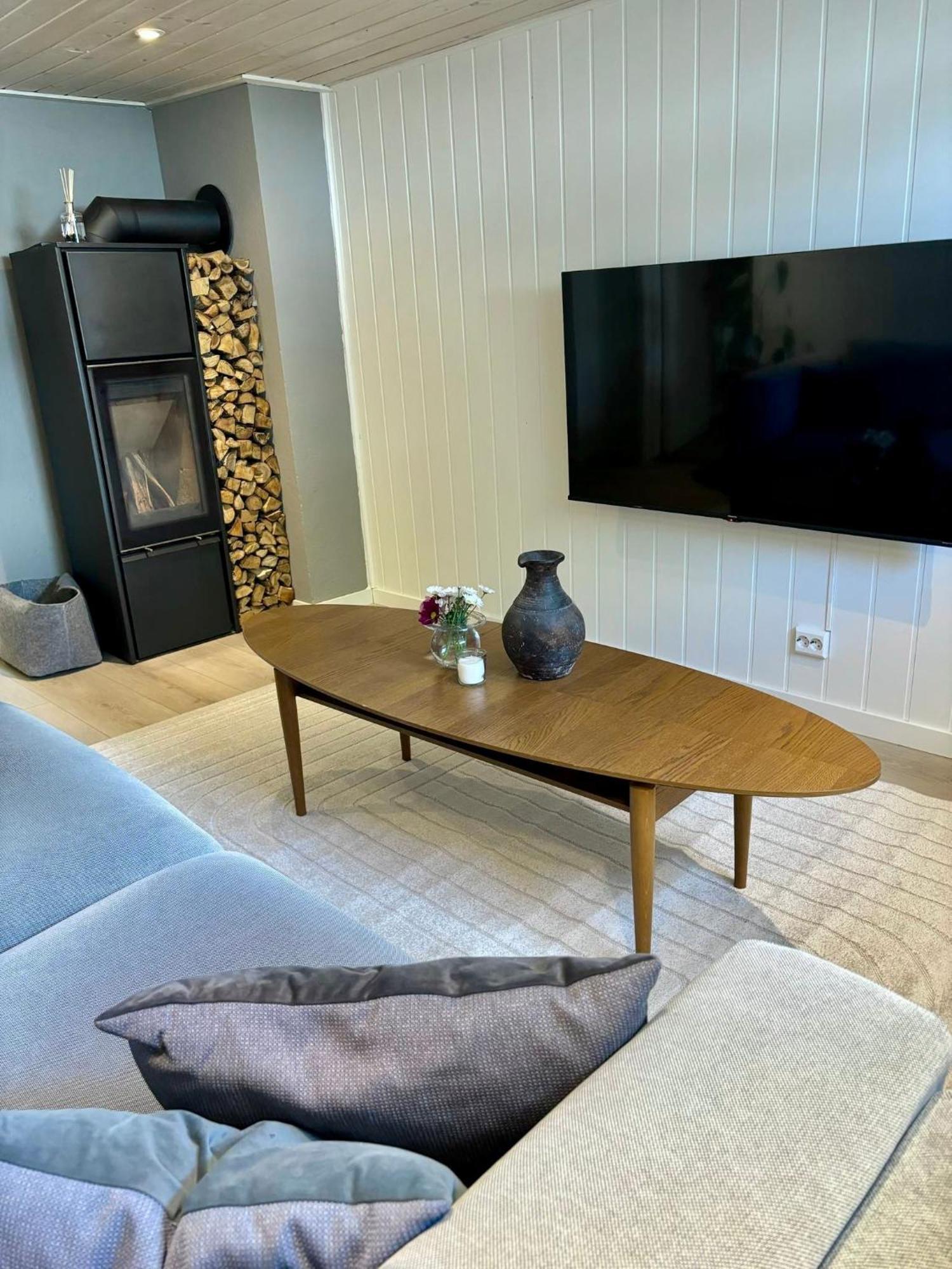 Down Town Apartment With Outside Area In Villa Kristiansand Dış mekan fotoğraf